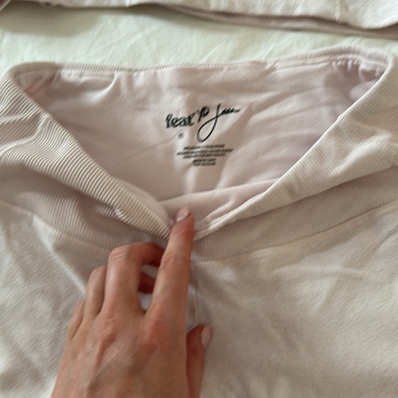 Feat by Jana Kramer, matching light pink set - Picture 2 of 7